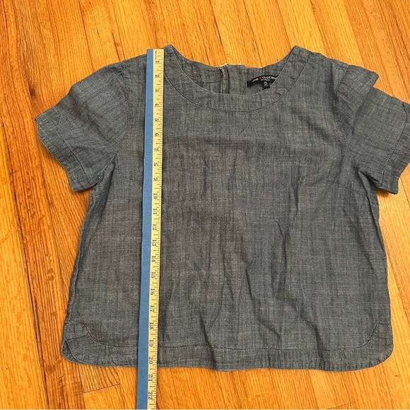 One Clothing Chambray short sleeve top with full back zip back detail  Sz M (v) - Picture 3 of 8